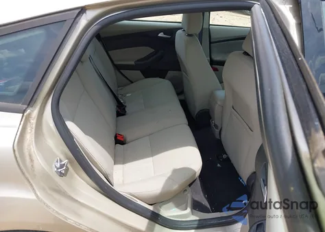 2017 Ford Focus Se z USA, uszkodzony, nr VIN 1FADP3K28HL220869